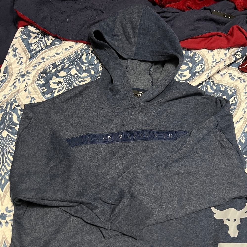 Cropped project rock hoodie